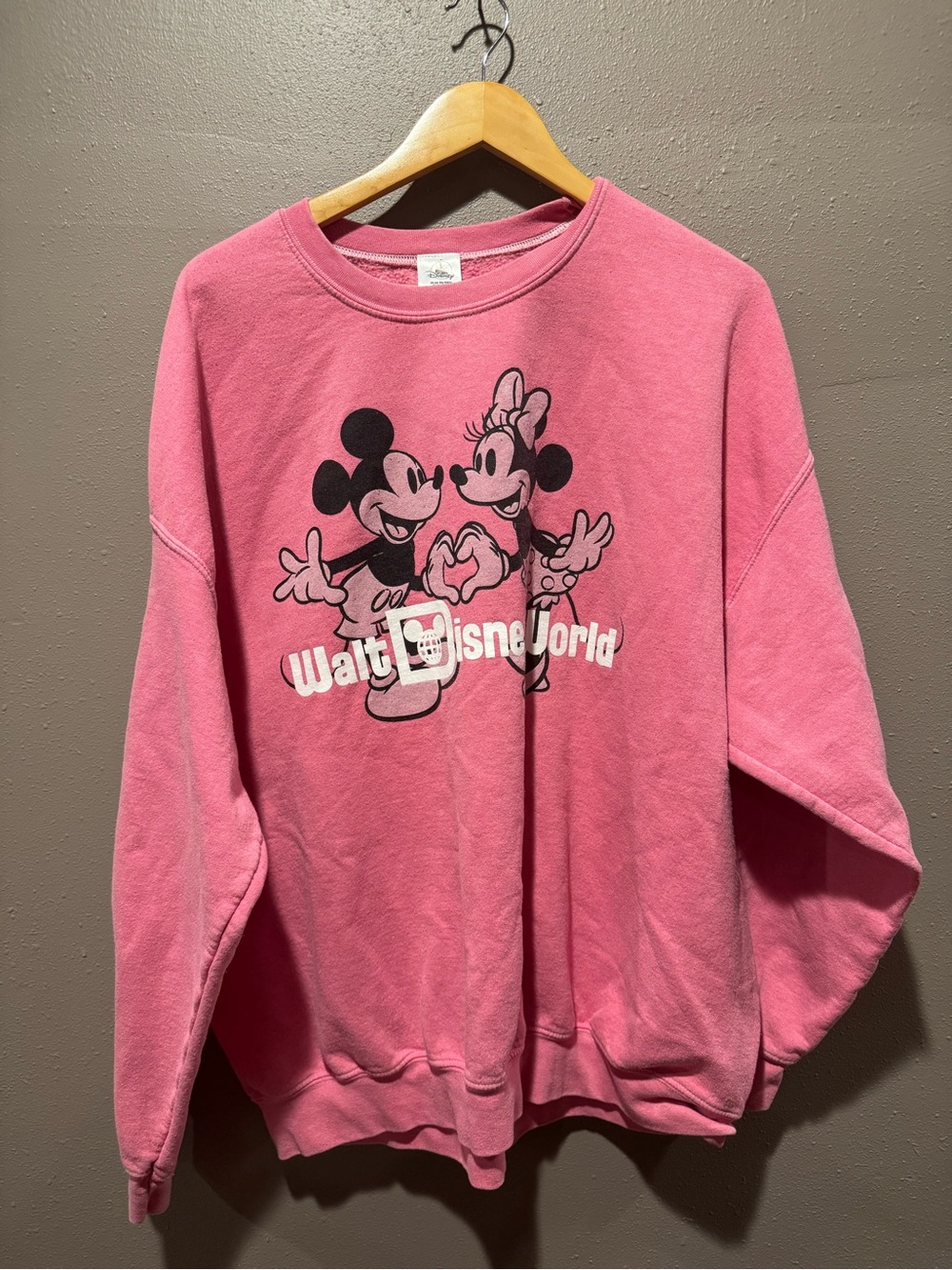 2025 Viral Disney Valentine's Day Hot Pink
Mickey and Minnie Mouse Sweater